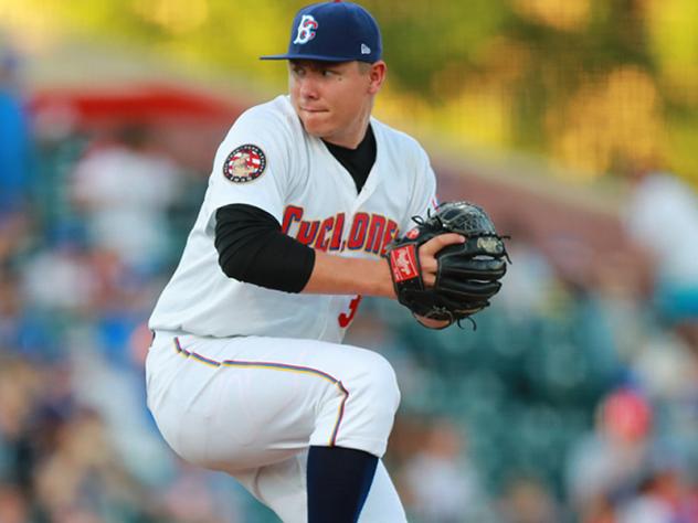 Somerset Patriots pitcher Gunnar Kines