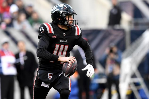 New York Guardians quarterback Matt McGloin