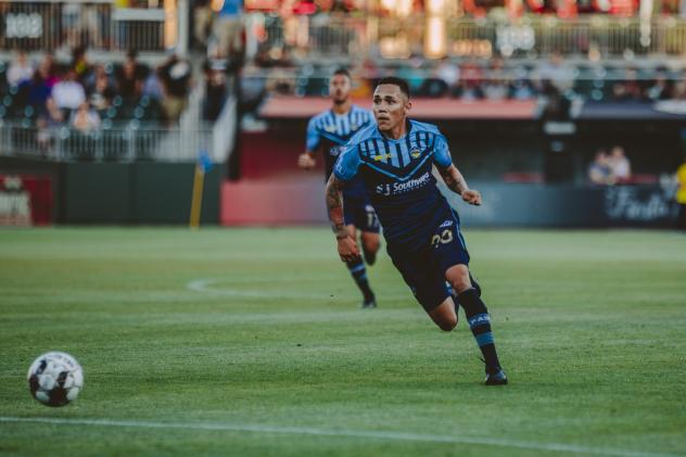 El Paso Locomotive FC Midfielder Louis 