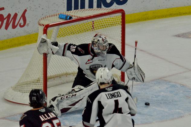 Vancouver Giants goaltender David Tendeck vs. the Calgary Hitmen