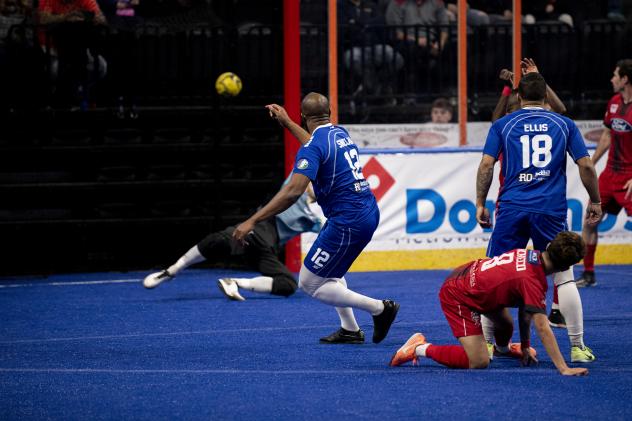 Kansas City Comets defender Odaine Sinclair watches a shot against the Ontario Fury