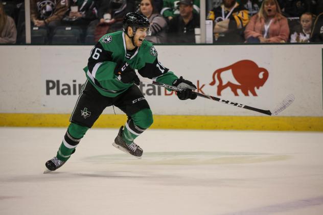 Texas Stars forward Anthony Nellis