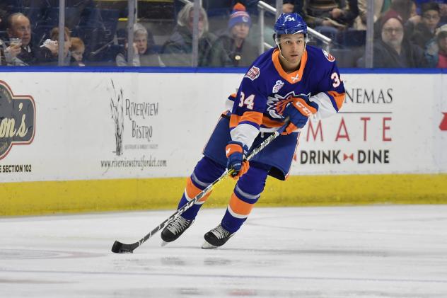 Forward Joshua Ho-Sang with the Bridgeport Sound Tigers