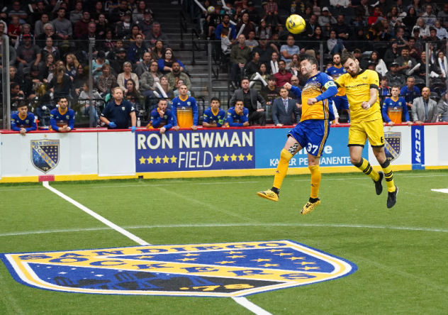 Milwaukee Wave battle the San Diego Sockers