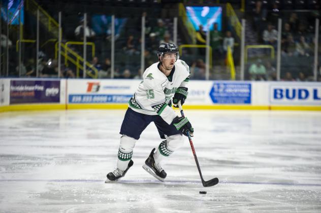 Florida Everblades forward Darik Angeli