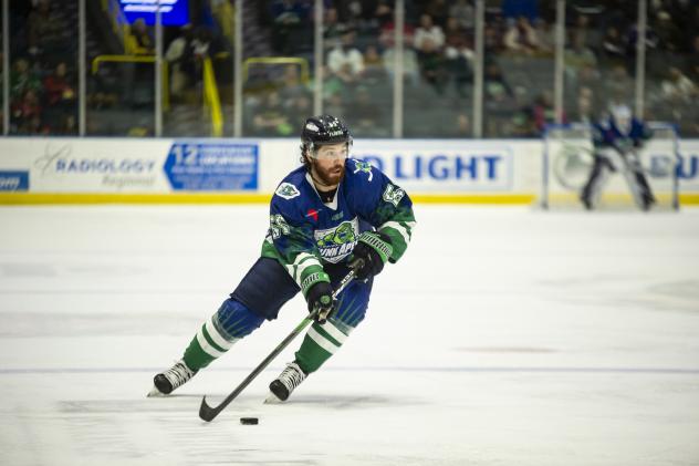 Florida Everblades center Hunter Garlent in his Florida Skunk Apes uniform