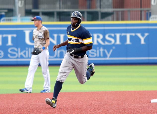 York Revolution outfielder Welington Dotel