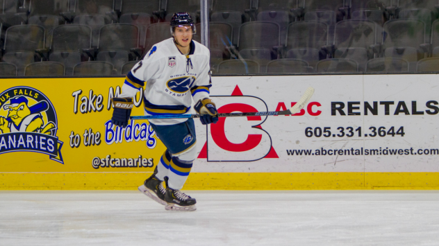 Sioux Falls Stampede defenseman Chase Foley