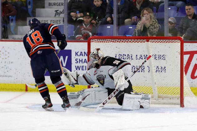 Vancouver Giants goaltender David Tendeck