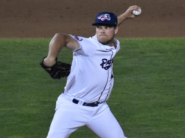 Somerset Patriots pitcher Jeff Kinley