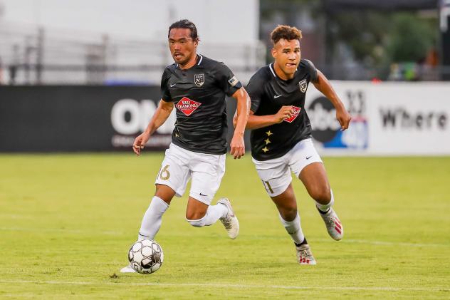 Birmingham Legion FC midfielder Daigo Kobayashi (left)