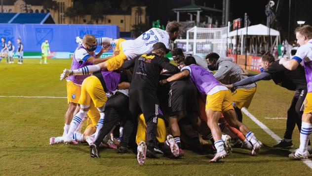 San Jose Earthquakes celebrate a wild win over Vancouver Whitecaps FC