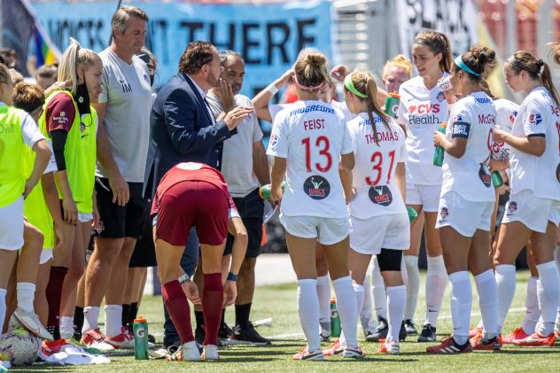 Washington Spirit coach Richie Burke instructs the club