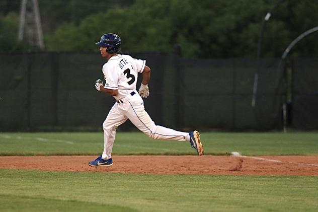 Ryan Ritter of the Fond du Lac Dock Spiders