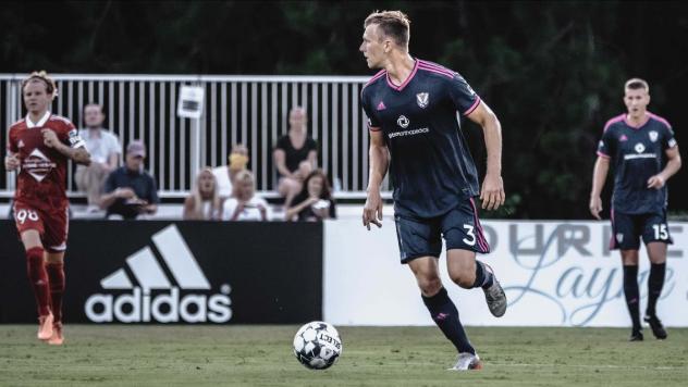 South Georgia Tormenta FC with possession vs. the Richmond Kickers