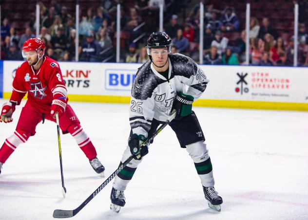 Utah Grizzlies forward Jack Jenkins