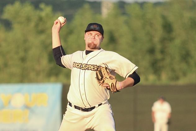 Fond du Lac Dock Spiders pitcher Michael McBriar