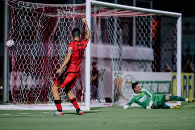 Jon Bakero celebrates a Phoenix Rising FC goal against New Mexico United