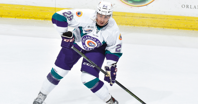 Forward Patrick Watling with the Orlando Solar Bears