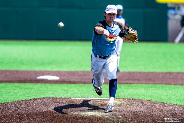 Chicago Deep Dish pitcher Austin Shea