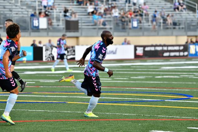 Don Smart of Forward Madison FC after scoring against South Georgia Tormenta FC