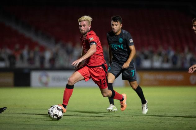 Phoenix Rising FC midfielder Sam Stanton with possession vs. San Diego Loyal
