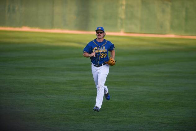 Clint Coulter of the Sioux Falls Canaries