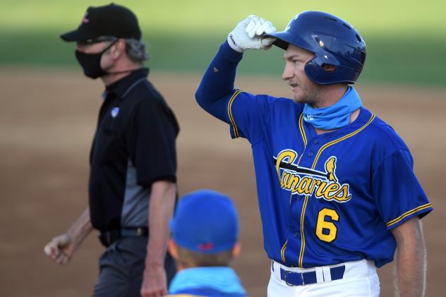 Logan Landon of the Sioux Falls Canaries