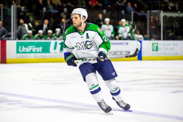 Maine Mariners forward Alex Kile