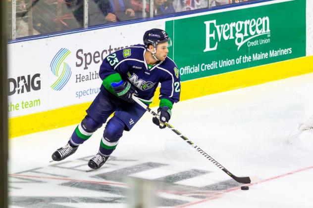 Maine Mariners forward Alex Kile