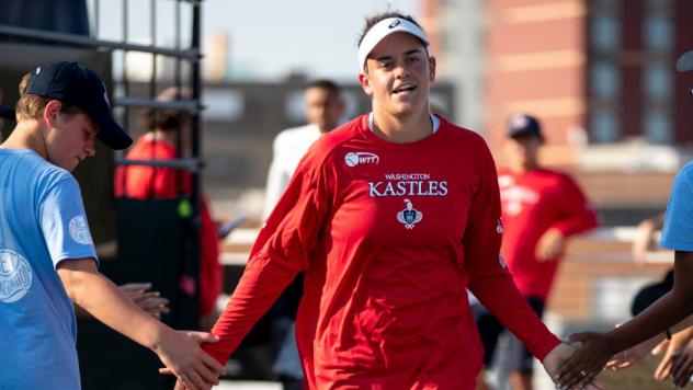 Jennifer Brady with the Washington Kastles
