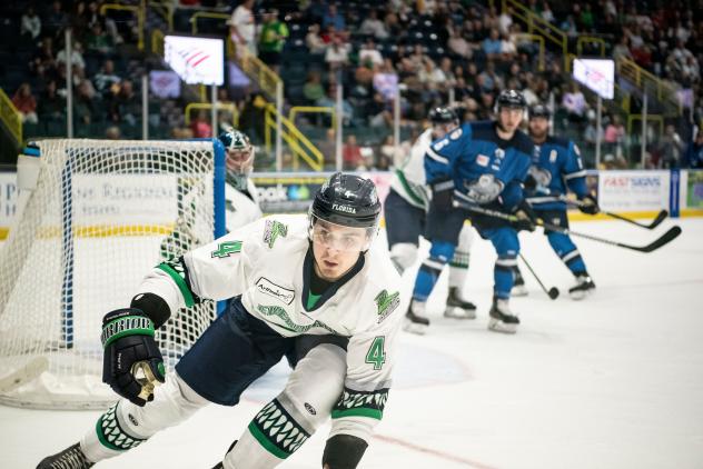 Florida Everblades defenseman Theo Calvas