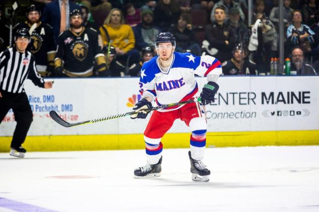 Maine Mariners defenseman Dallas Rossiter