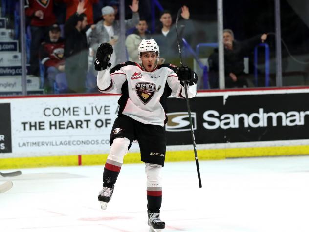 Vancouver Giants forward Justin Sourdif
