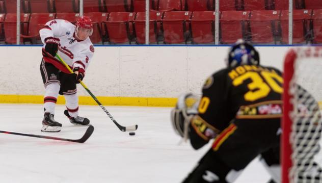 New Jersey Titans vs. the Maryland Black Bears