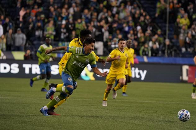 Raul Ruidiaz is one of three Seattle Sounders FC players called up for international duty