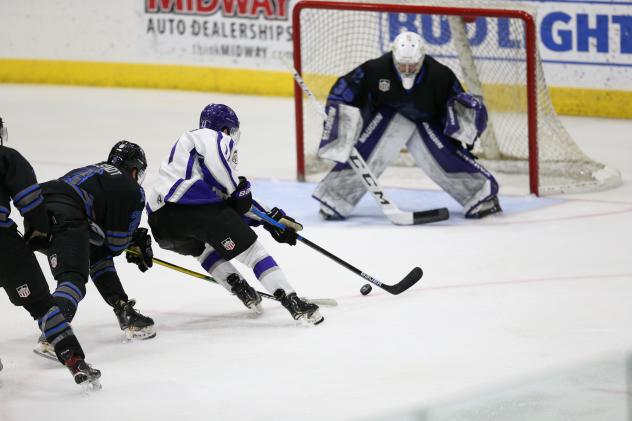 Tri-City Storm vs. the Lincoln Stars
