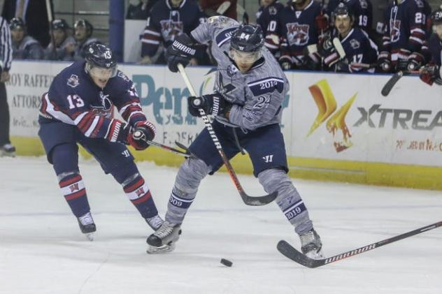 Pensacola Ice Flyers forward Eddie Matsushima