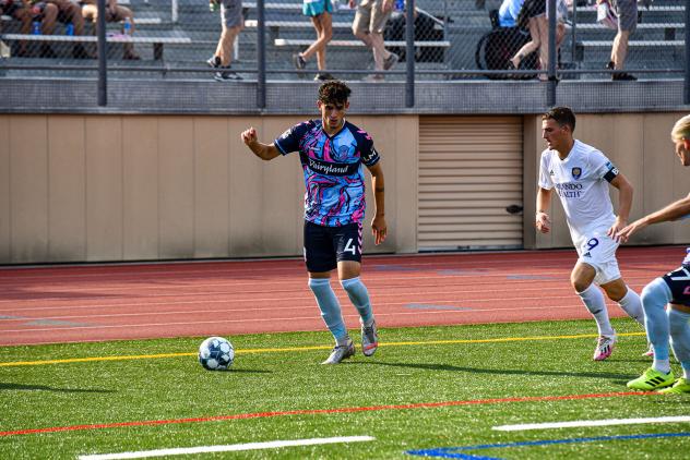 Forward Madison FC defender Gustavo Fernandes