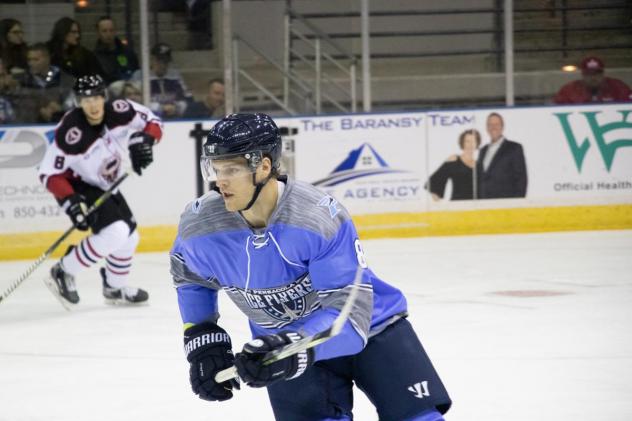 Pensacola Ice Flyers forward Matt Ustaski