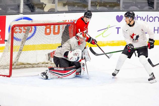 Prince George Cougars goaltender Taylor Gauthier