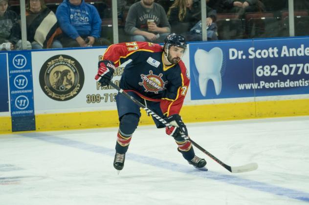 Forward Darren McCormick with the Peoria Rivermen