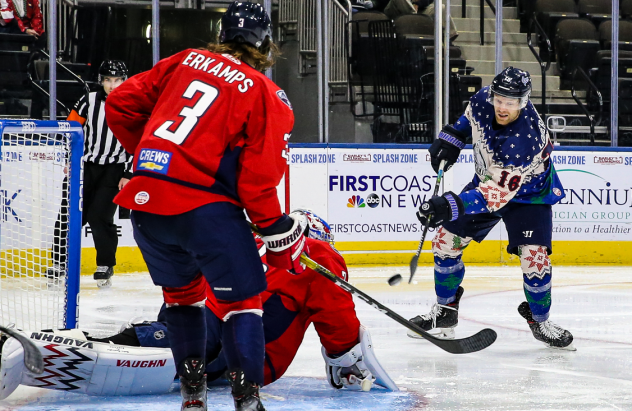 Jacksonville IceMen forward Derek Lodermeier fires a shot against the South Carolina Stingrays