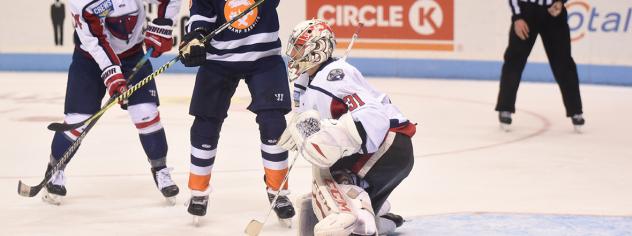 South Carolina Stingrays goaltender Alex Dubeau vs. the Greenville Swamp Rabbits