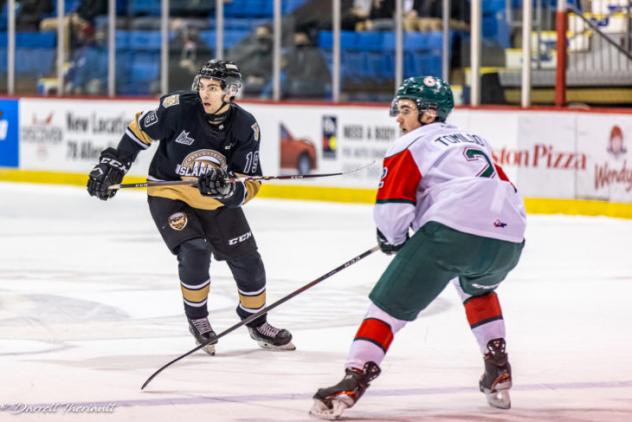Charlottetown Islanders left wing Patrick LeBlanc (left) vs. the Halifax Mooseheads