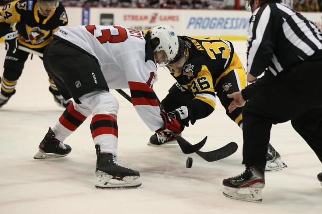 Binghamton Devils face off with the Wilkes-Barre/Scranton Penguins