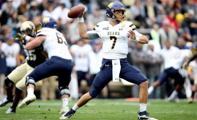 Quarterback Jacob Knipp with Northern Colorado