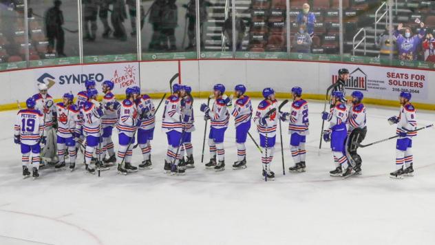 Wichita Thunder exchange handshakes
