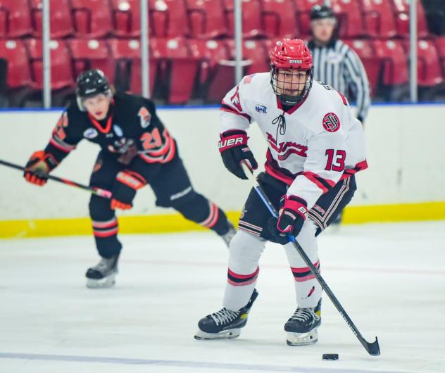 New Jersey Titans forward Nick Seitz