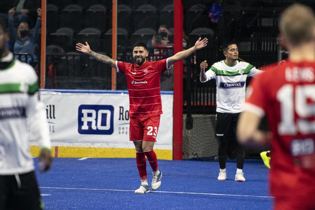 Ignacio Flores of the Kansas City Comets vs. the Dallas Sidekicks